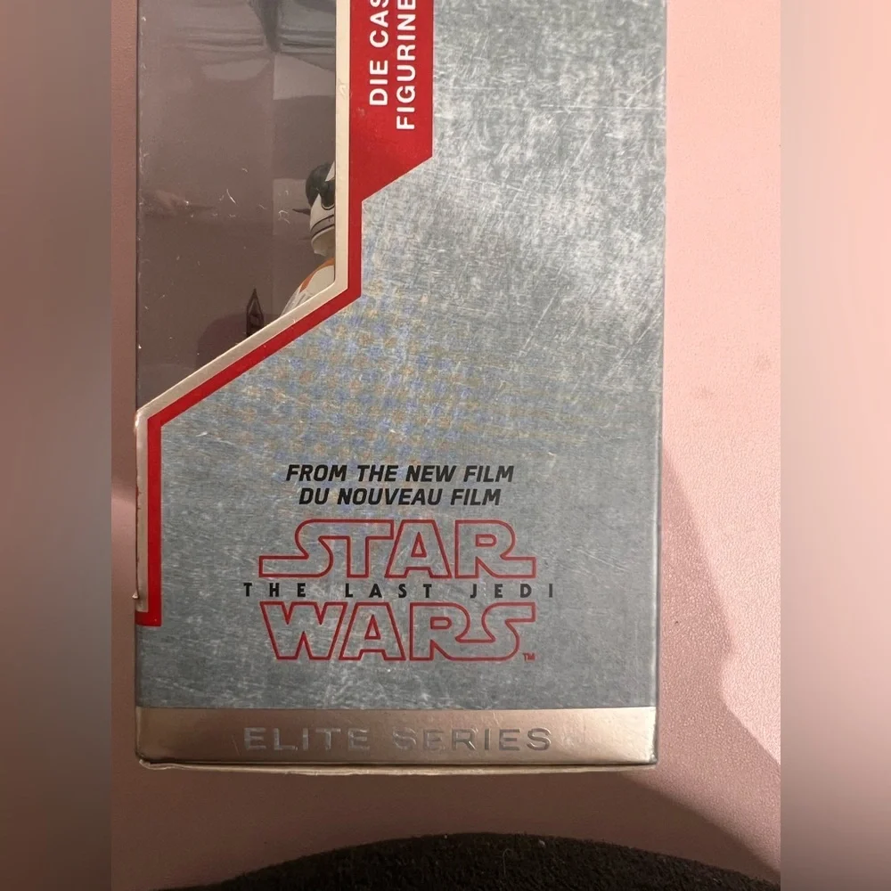Star Wars Elite Series Die Cast Action Figure Disney Store Rose & BB-8 - Picture 6 of 10